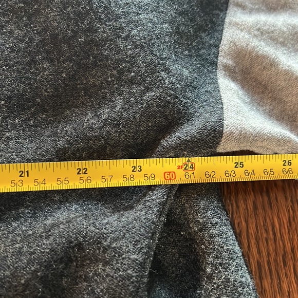 Paraphrase Gray Hooded Sweater Cardigan Sz XL - Picture 11 of 16